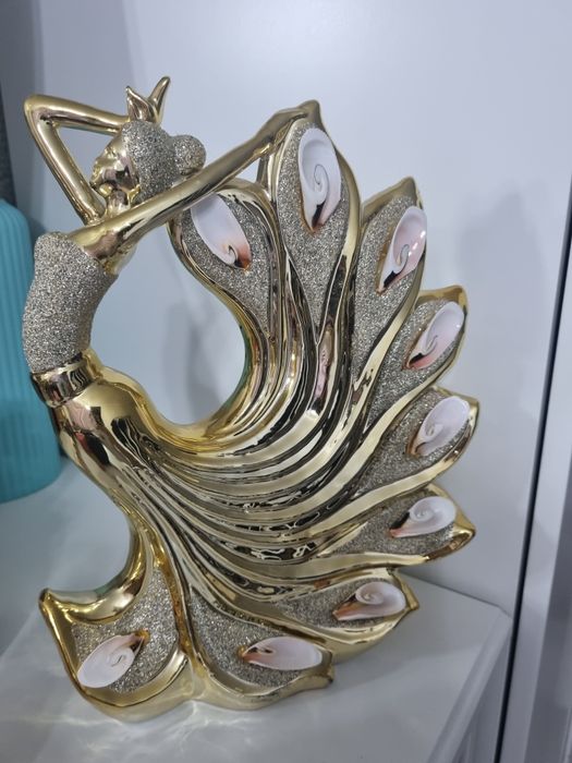 Очень красивый сувенир