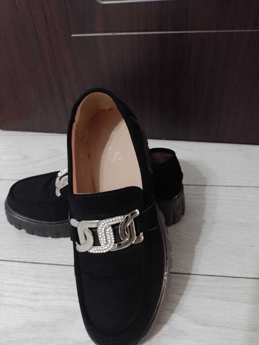 Pantofi de fete nr 36