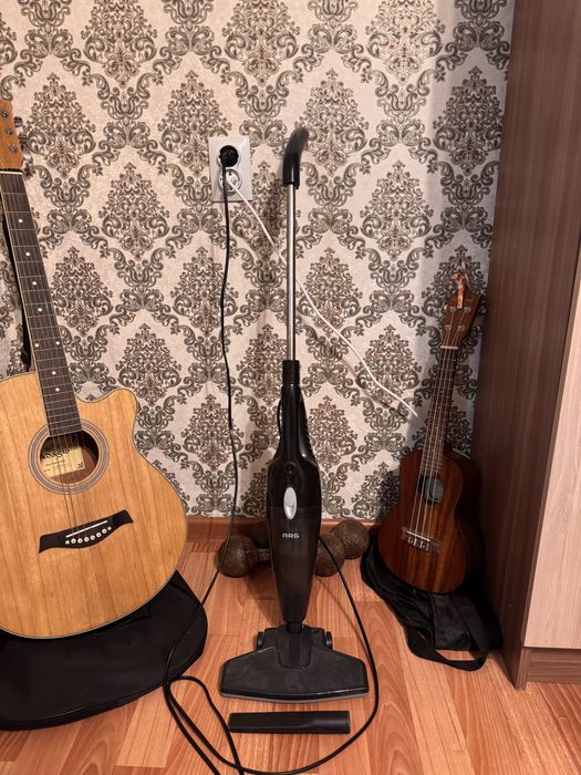 Продам пылесос ARG