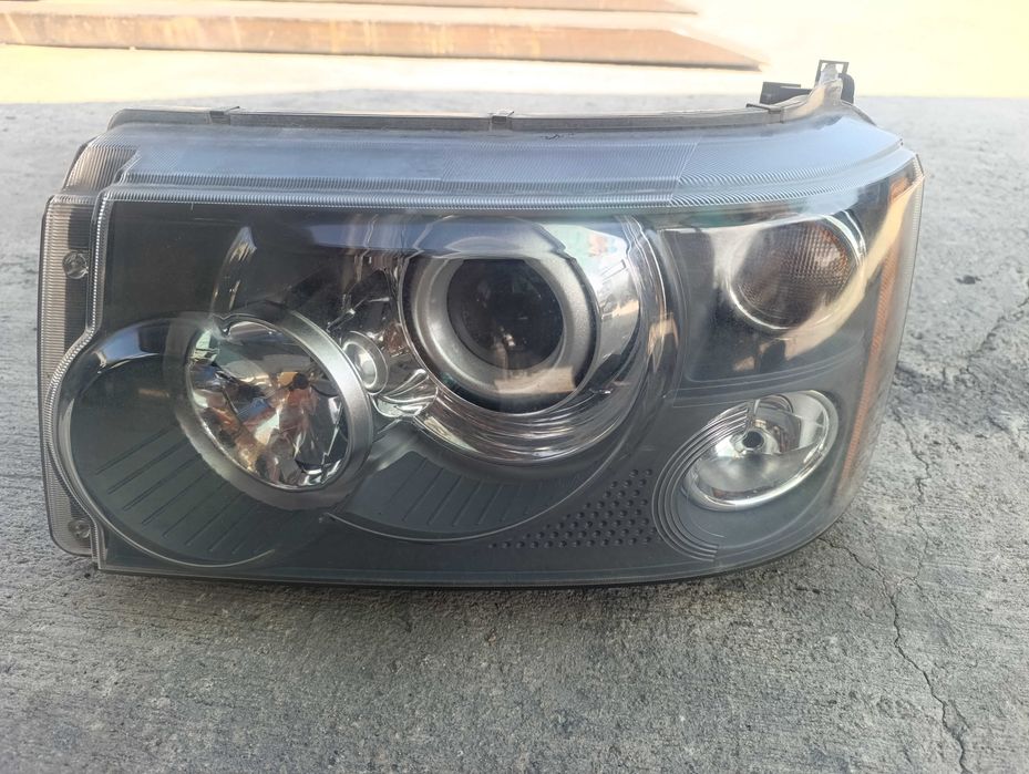 Фар ляв Ренч ровар спорт / Range Rover Sport  2007г.
