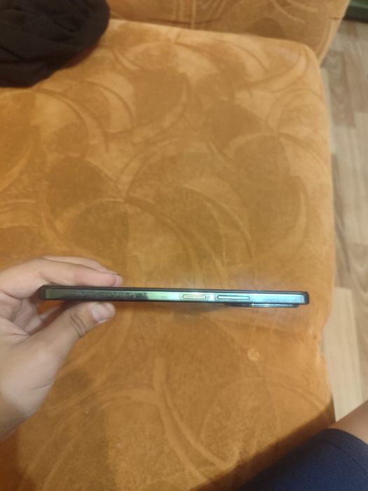 Продам vivo y28 256g 8+8