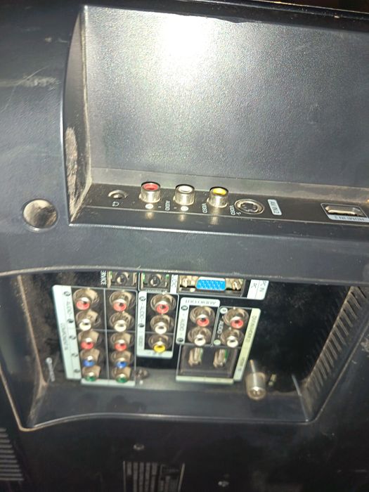 Продам телевизоры свои.