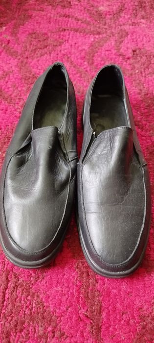 Продам мужские туфли