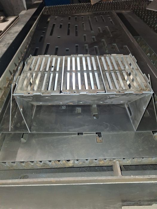 Confectii metalice / Debitare CNC