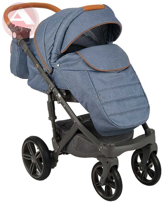 Продам коляску в хорошем состоянии