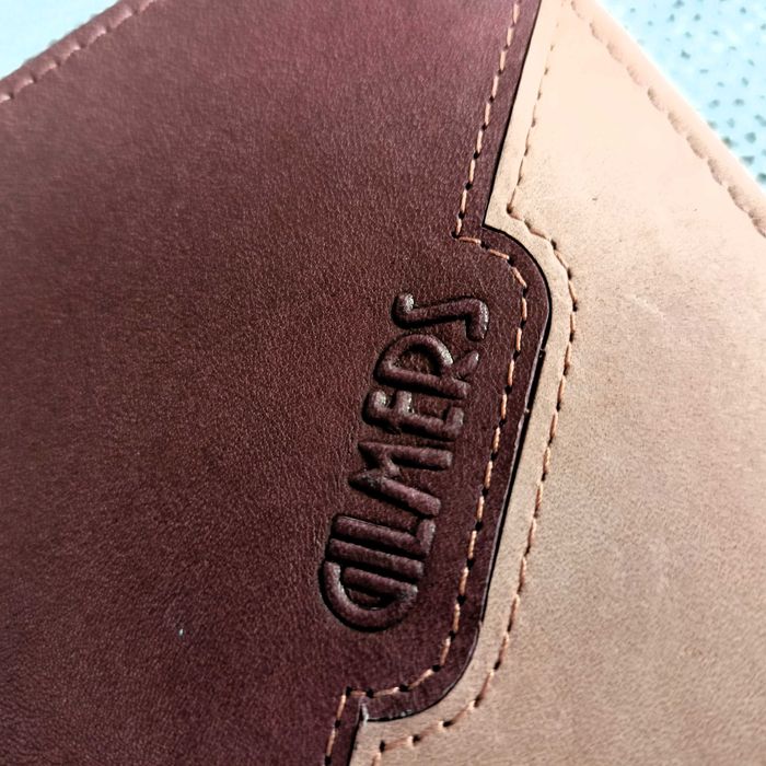 Кожен портфейл Gilmers на Friedrich с RFID защита