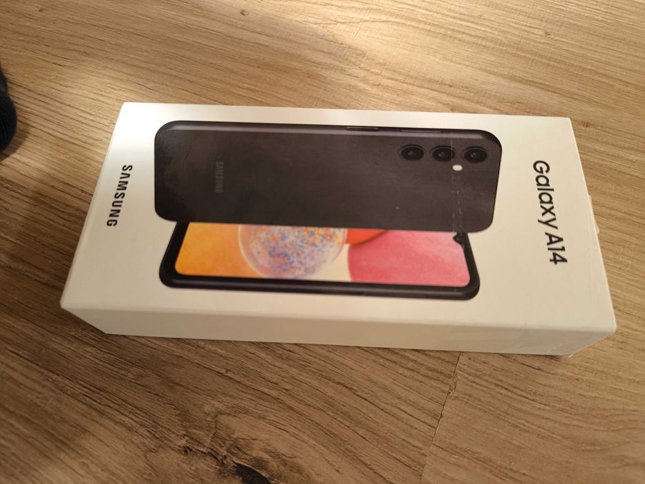 Чисто нов Телефон Samsung Galaxy A14 128GB 4GB RAM Dual Черен