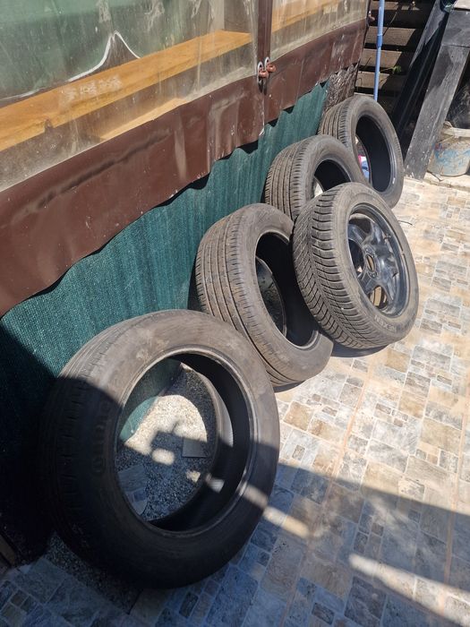 Vand anvelope dacia logan