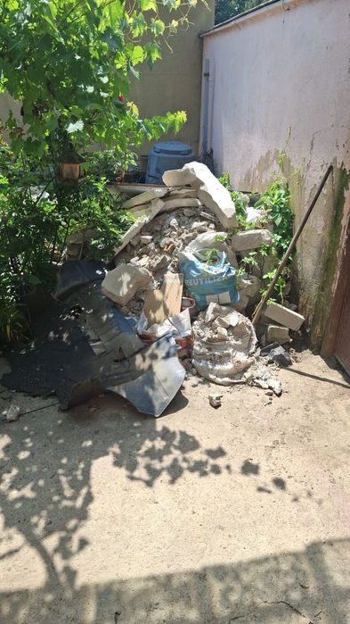 Debarasez apartament,case,garaje,de deșeuri etc