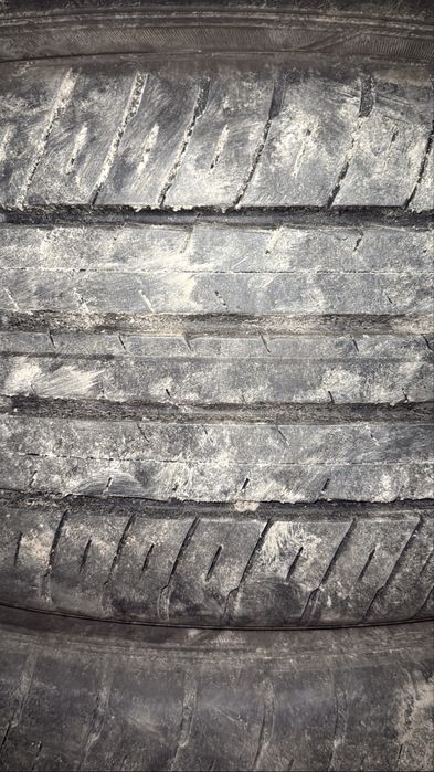 Шины Dunlop 255 45 R20