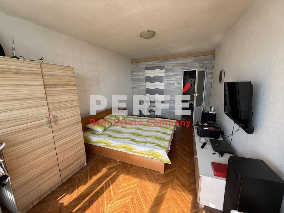 Продава се Двустаен апартамент в Бургас, Лазур - 64 кв.м за 2500 €/кв.м - Снимка #3