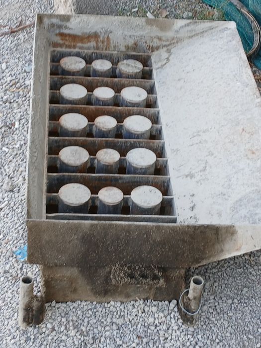 Shlakablok qolip sotiladi