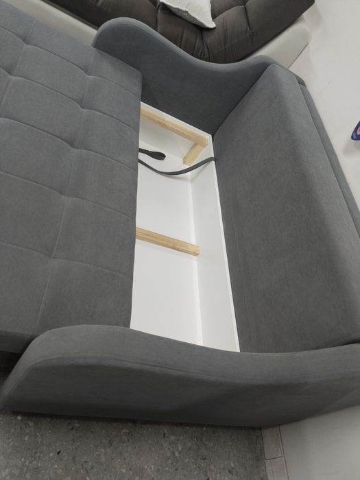 Продам подростковый диванчик