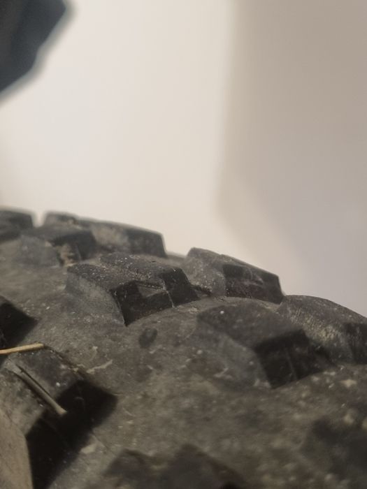 Anvelopa bicicleta Maxxis DHF 2.6
- 29
- stare excelenta. 
- a fost tubeless.

Vânzare pentru a trece la