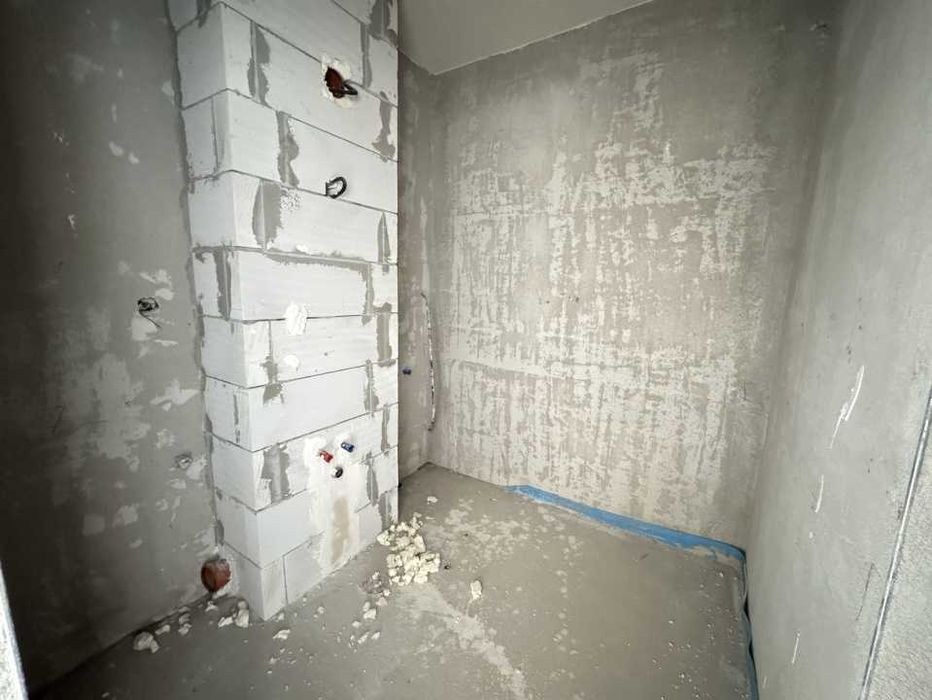 Apartament de 2 camere, Finisat, zona BMW, Floresti