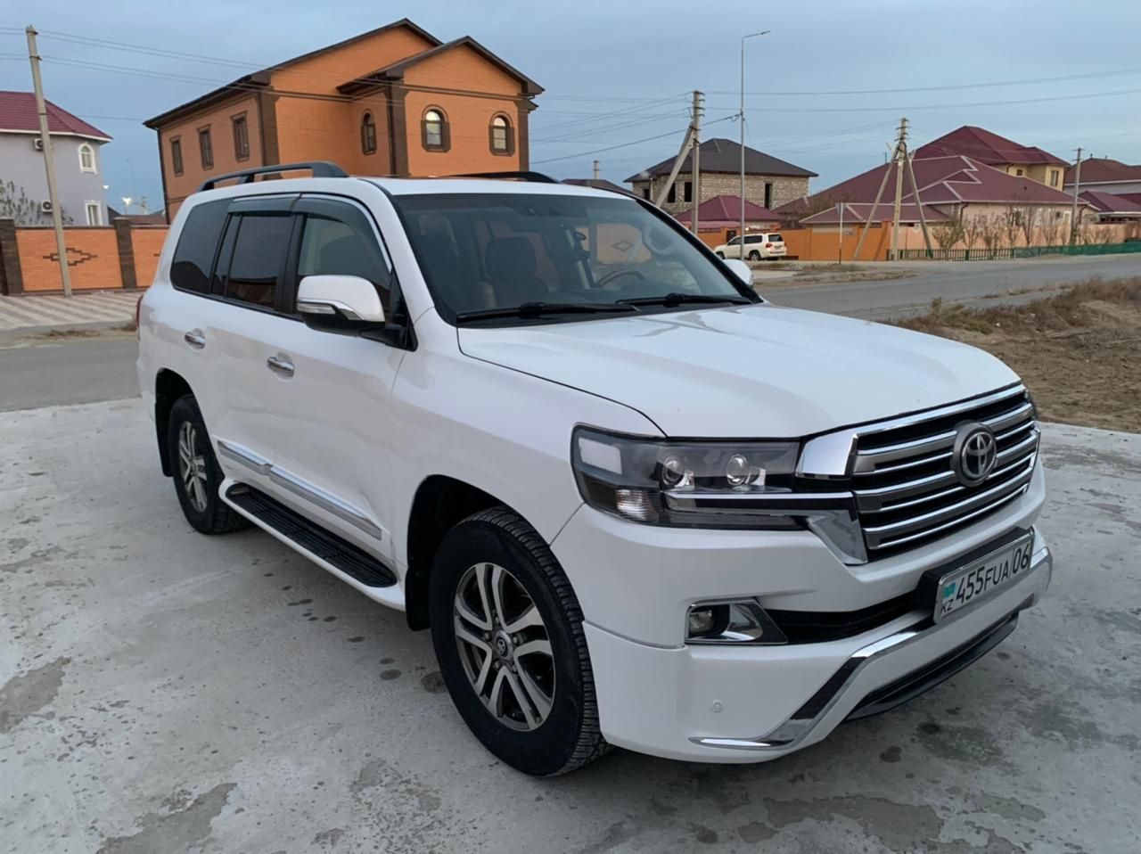 Toyota Land Cruiser 200 цена: купить Тойота Land Cruiser 200 новые и бу.  Продажа авто с фото на OLX Казахстан