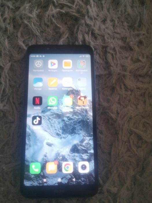 Продам телефон в рабочем состоянии