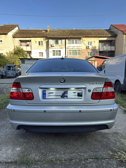 BMW Seria 3 2002 — imagine 4