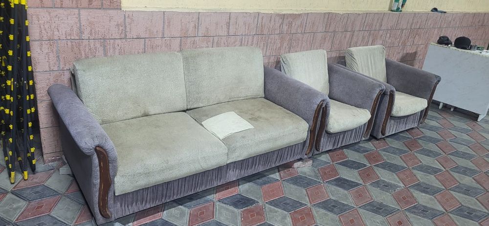 Диван два кресла