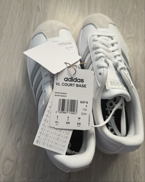 Adidasi Adidas noi