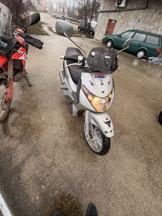 Piaggio beverly 200
