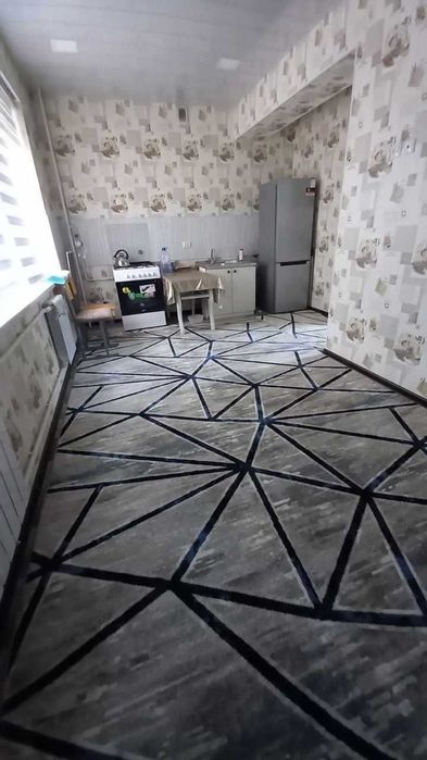 Новостройка 2 хонали 2-этаж девор ғиштдан евроремонт қилинган квартира