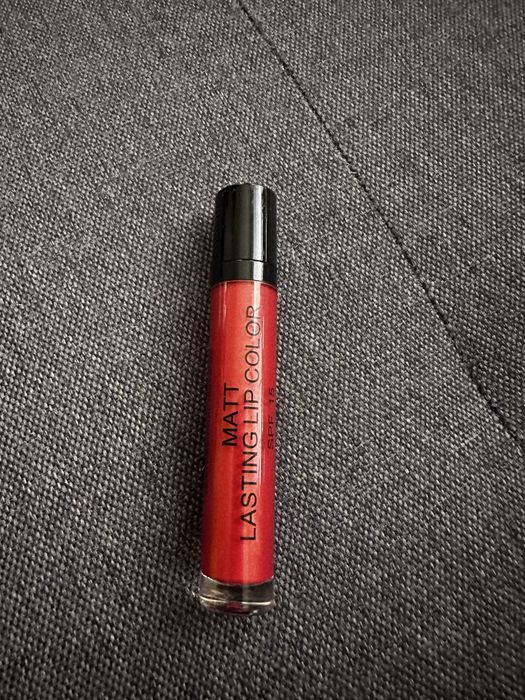 Козметика Zoniou, Radiant, Yves Saint Laurent, Fenty Beautyм