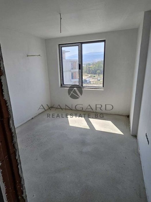 Продава се Двустаен апартамент в Пловдив, Коматево - 64 кв.м за 2110 €/кв.м - Снимка #1