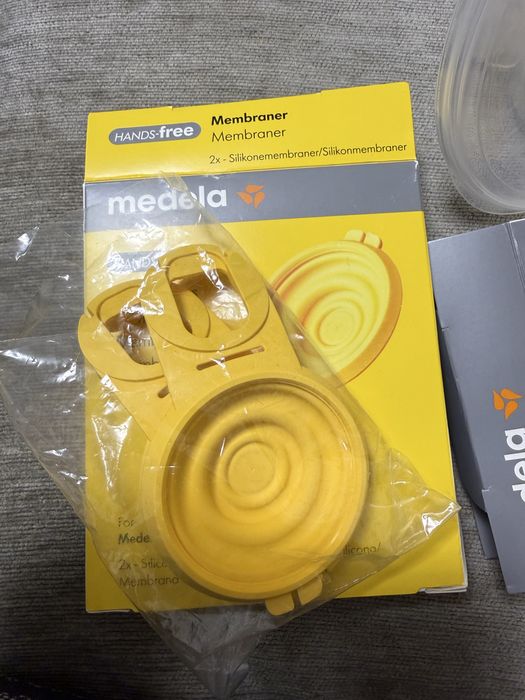 Помпа за кърма Medela Freestyle Hands-Free