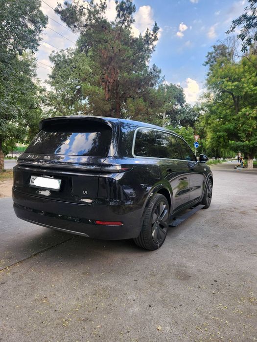 Lixiang L9, Max, 2023 йил