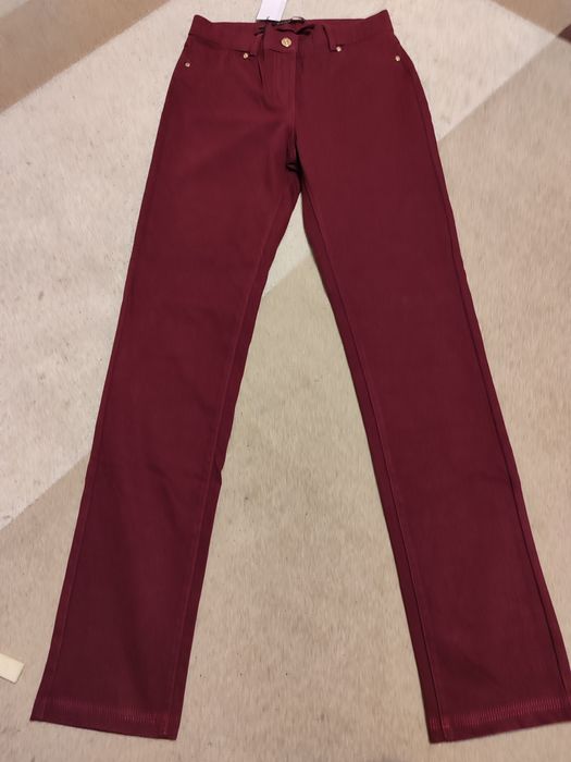 Продам      джинсы