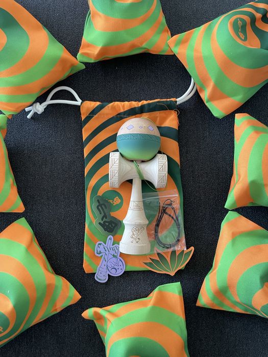 Kendama Lotus ET pro model