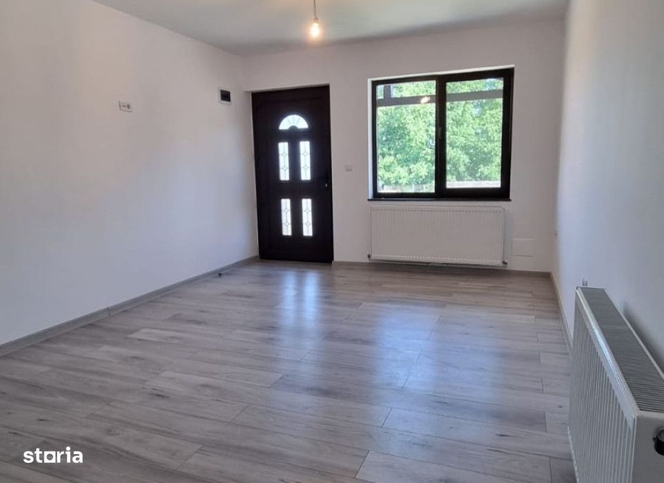 Casa 3 camere Miroslava , 80 metri Cod:163098