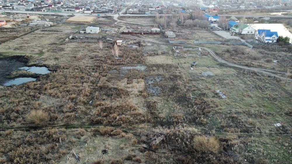 Продам зем. участок возле Пристани