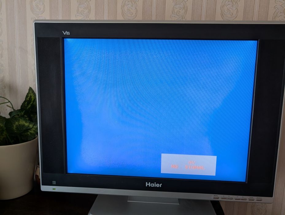 Телевизор Haier L20AV6-A0