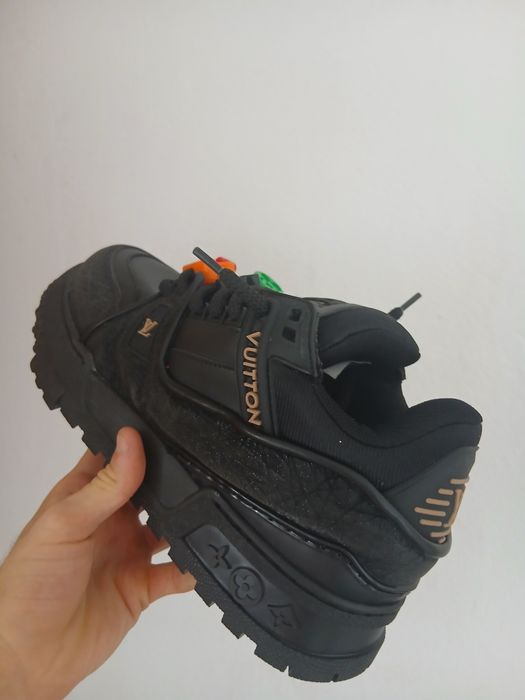 Adidasi LV trainers , LV skate , Amiri MA-1 ,Nike af1 , LV Max , yeezy boost 350 beluga,  dazzling blue