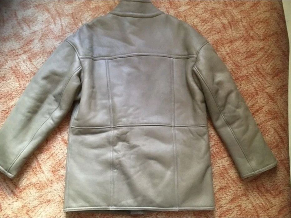 Cojoc de piele naturală, căptușit cu blană, mărimea 52