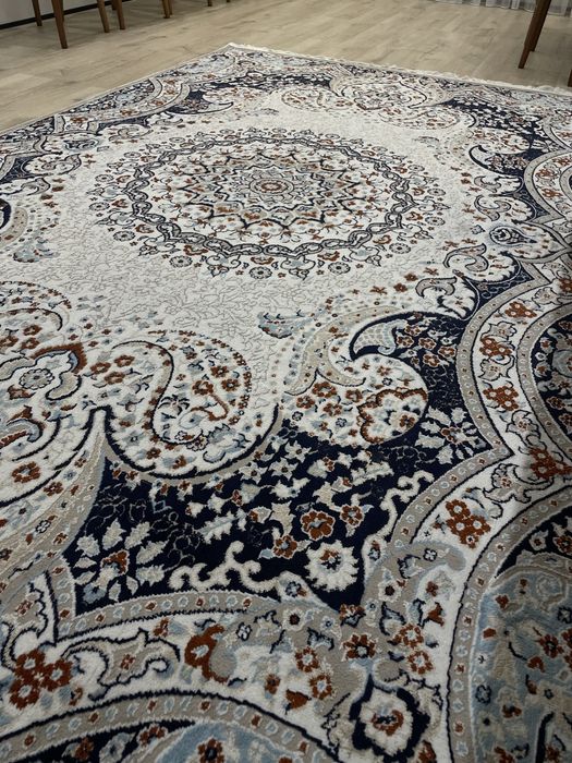 Продам ковер 3х2