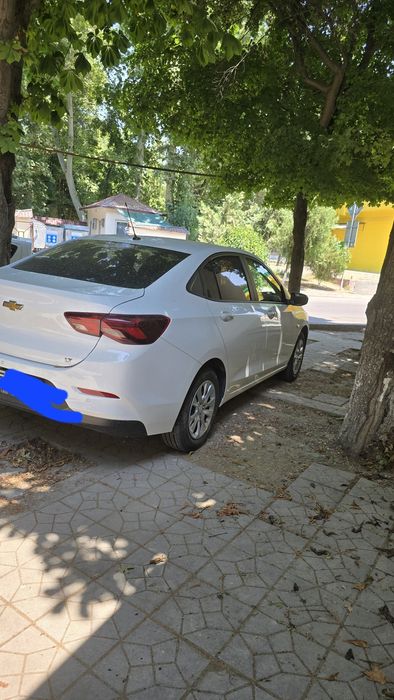 Автомобиль продам