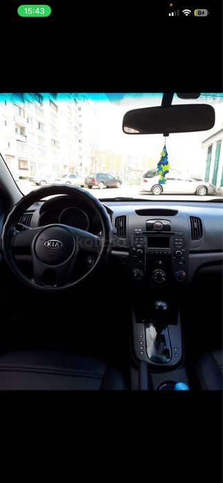 автомагнитолу для Kia Cerato 2 поколения