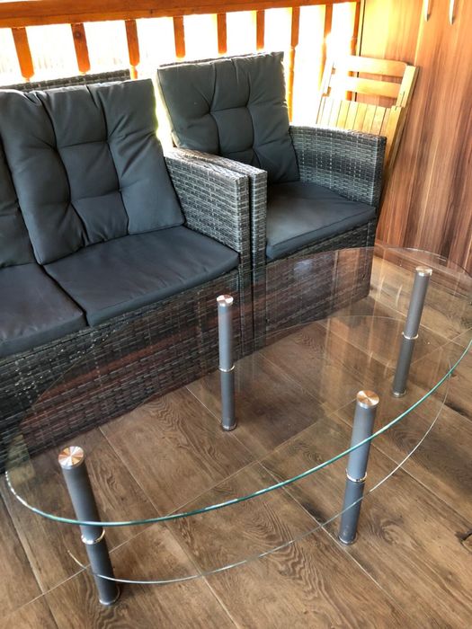 Stare excelenta! Masa living de sticla