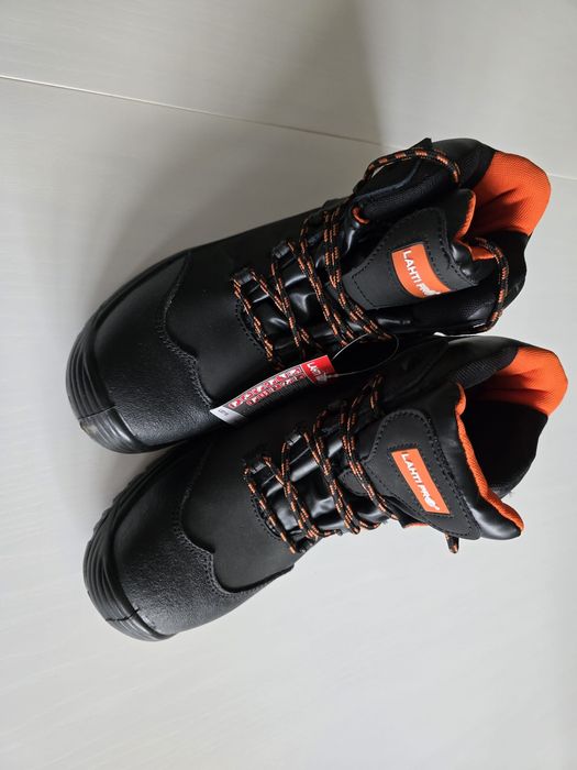 Bocanci protecție piele velur Lahti Pro, piele nubuc, marimea 42