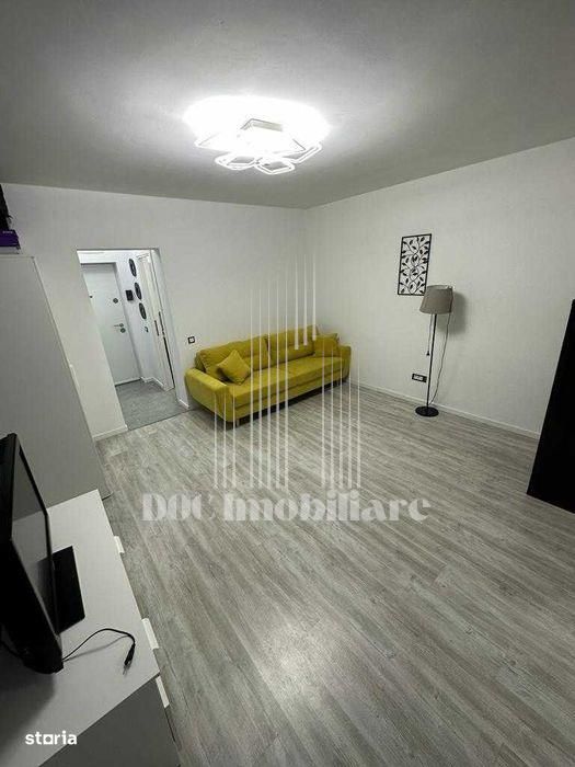 Vanzare garsoniera | 1 Mai | parter | renovata | 7'' metrou | 0 comisi