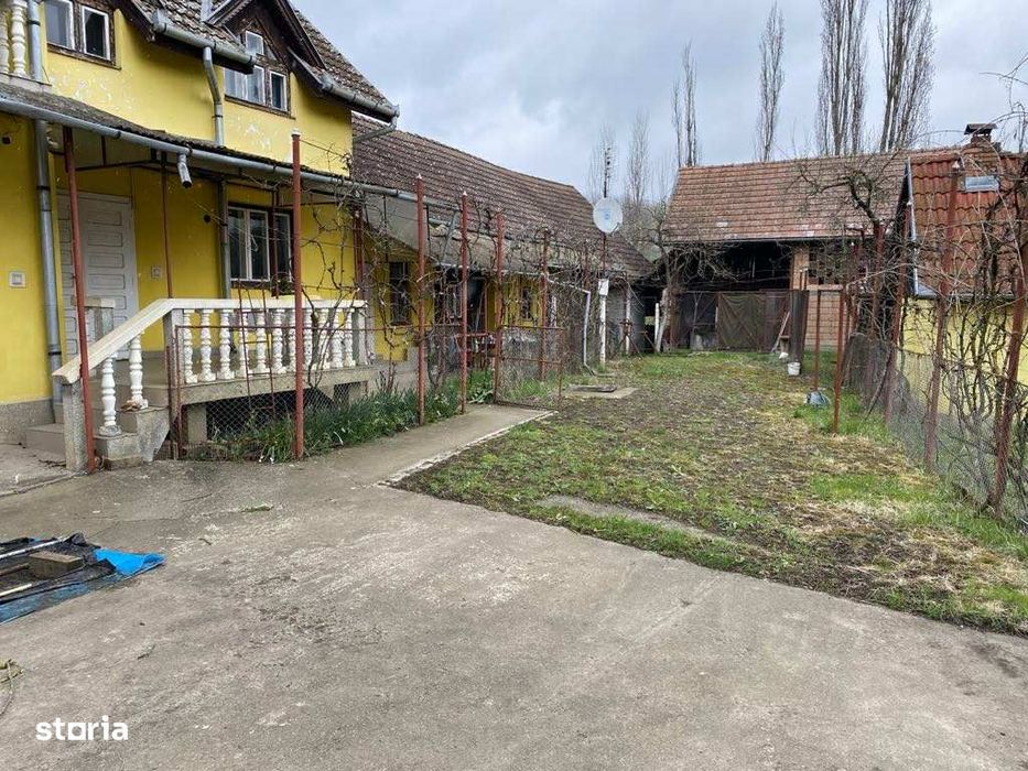 Casa cu etaj de vanzare bun si privatizare Ceuasu de Campie, Mures