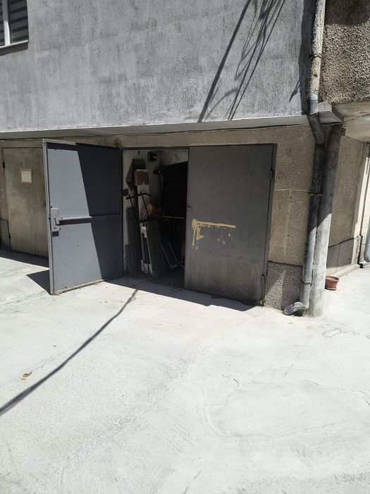 Гараж Северен до Кауфланд