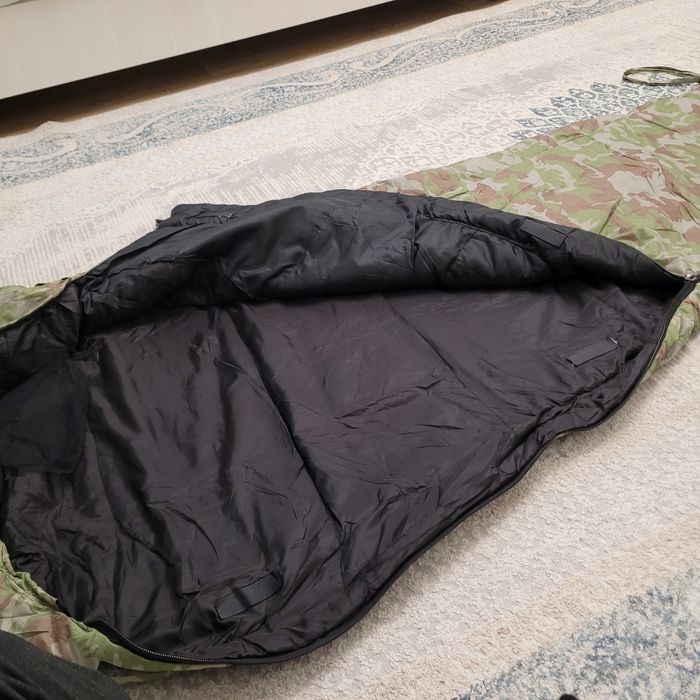 Спальный мешок новый срочно