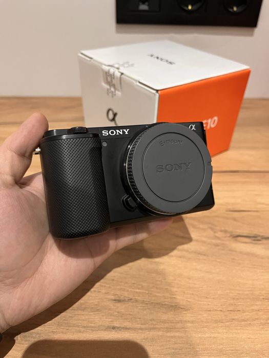 Камера Sony ZV-E10 тушка