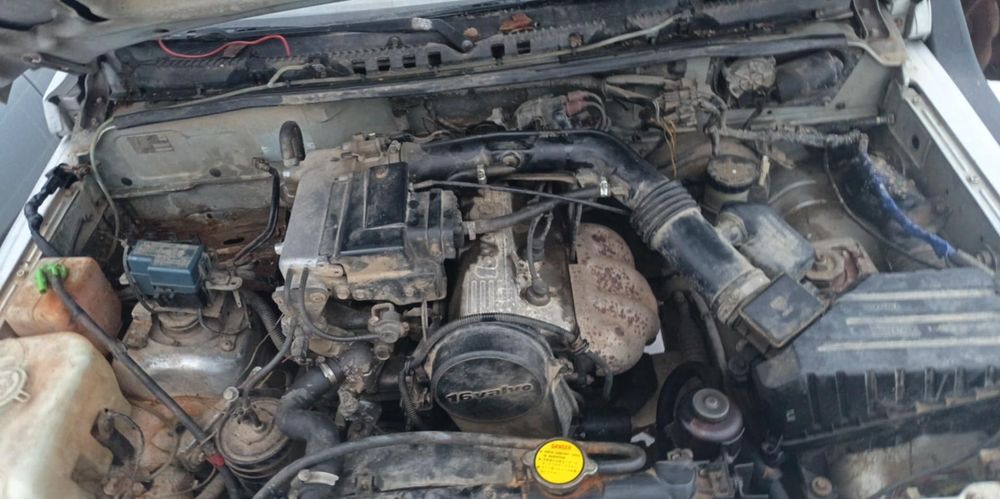 Dezmembrez suzuki vitara 1.6 16 v