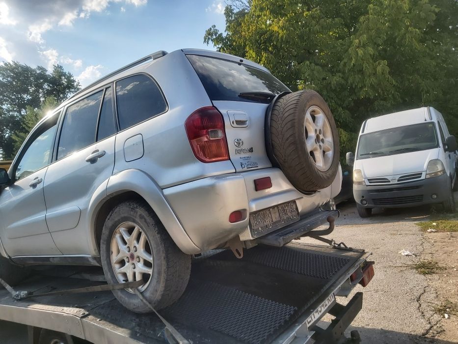 Тойота Рав 4 2.0 дизел 116 к.с 2003 година