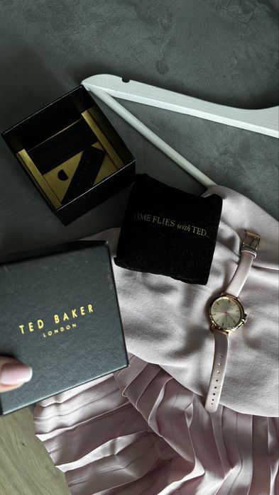 Ceas Ted Baker roz